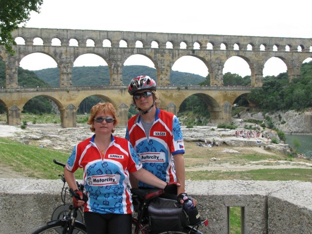 U akvaduktu Pont du Gard